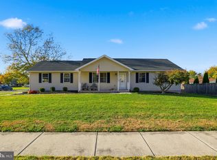 2611 Rock Creek Dr, Dover, PA 17315