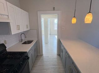 10 Patten Pl #2B, Newark, NJ 07112