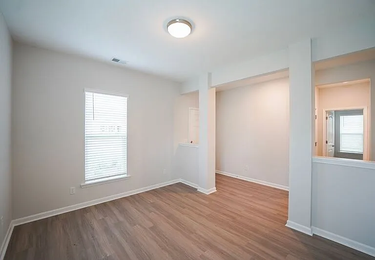 44 Jazz Dr — Photo 7
