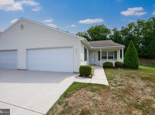 1299 Village Dr #45, Spring Grove, PA 17362