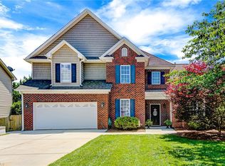895 Cameron Village Dr, Winston Salem, NC 27103