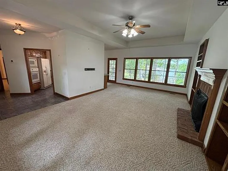 527 Superior Cir — Photo 9