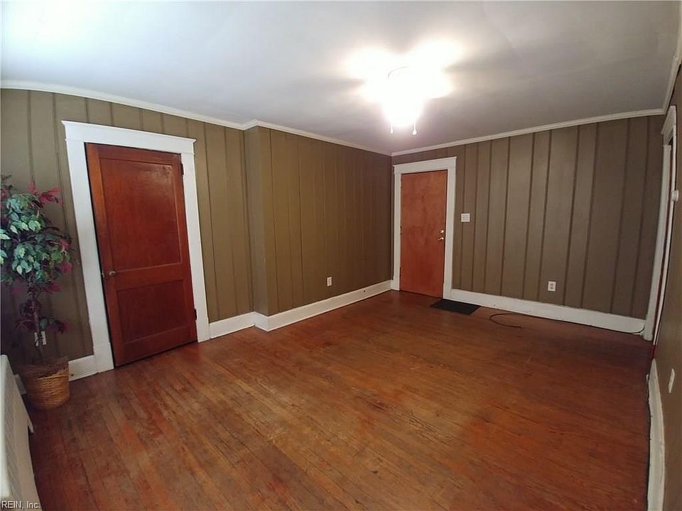 1st image of 2624 Detroit St APT 2