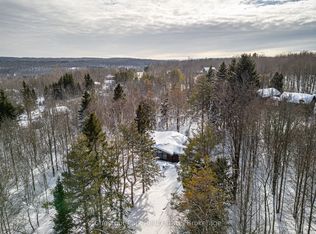 116 Castleview Rd, The Blue Mountains, ON L9Y 0R6