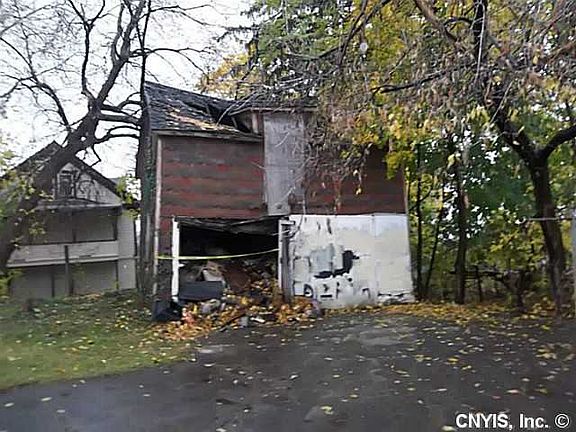 3rd image of 109 Schneider St