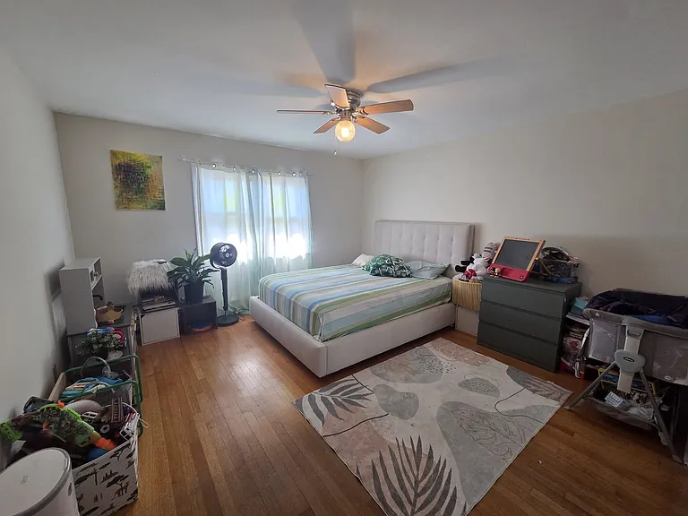 360 New York Ave #2 — Photo 7