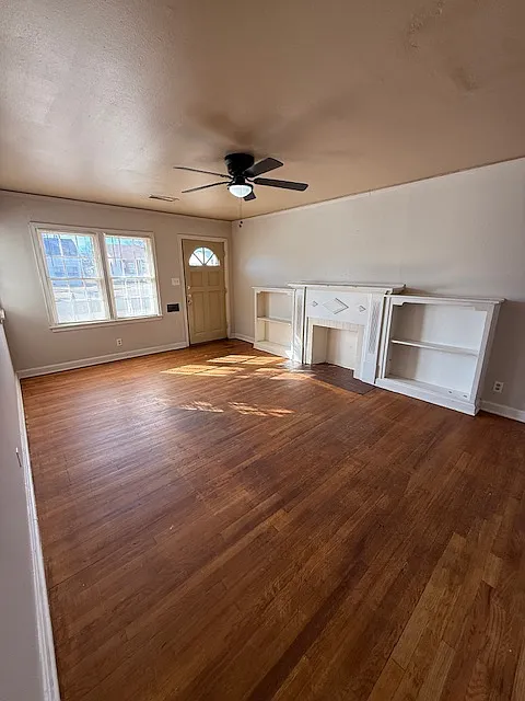 2 bed, 944 sqft, $1,200 — Photo 2