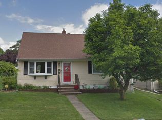 27 Rutan Pl, Bloomfield, NJ 07003