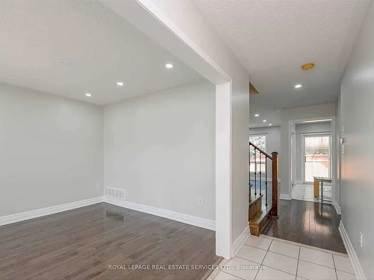 2905 Westoak Trails Blvd — Photo 4