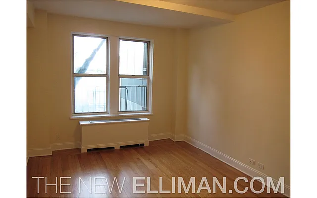 Rented by Douglas Elliman | media 24