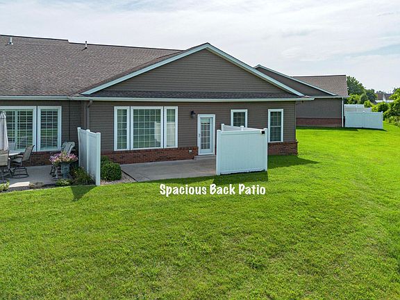 3rd image of 3258 Mallard Cir
