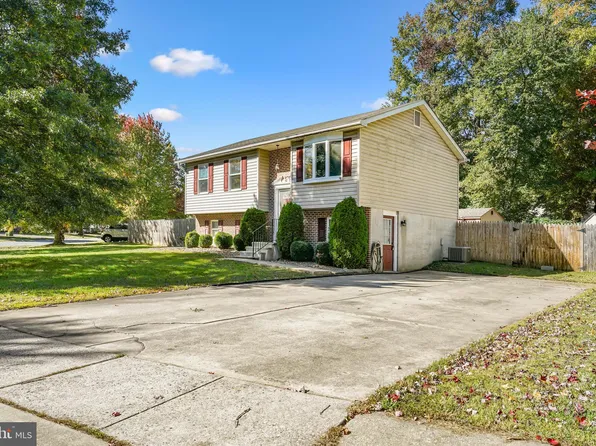 65 Peppertree Cir, North East, MD 21901