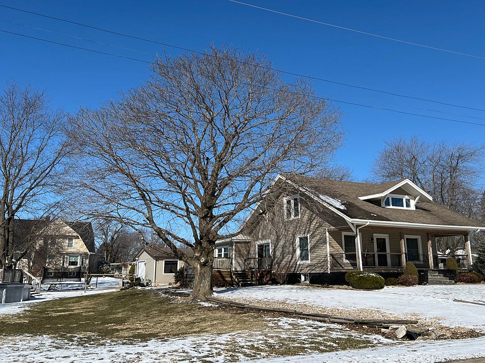 704 Fulton St, Gilson, IL 61436 Zillow