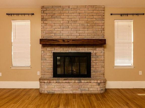 5th image of 202 Medicine Bow Trl