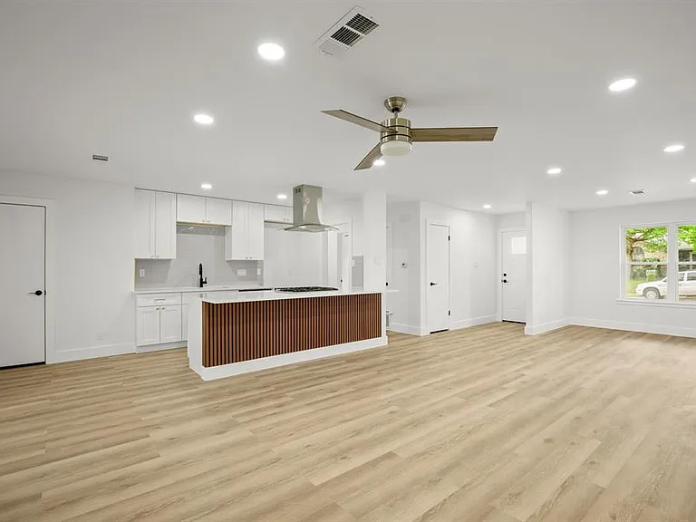 9006 Lodge Ct — Photo 14