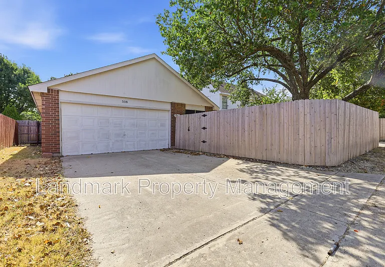 508 Sims Dr — Photo 28