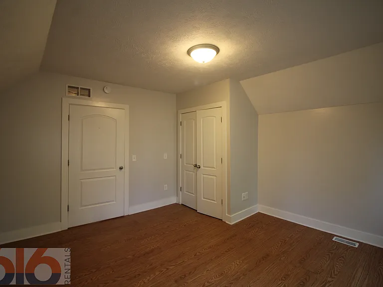 858 Dayton St SW — Photo 24