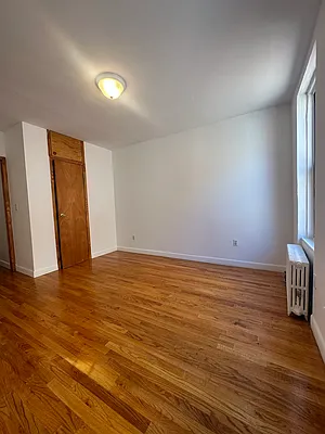 Rented by Peter R. Hungerford, LREB | media 17