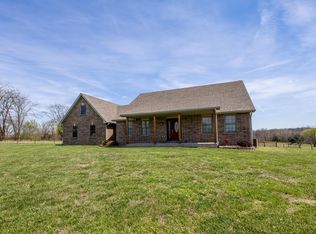 5720 N Kircher Rd, Columbia, MO 65202