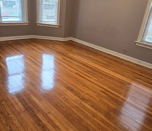 3rd image of 4953 McPherson Ave APT B