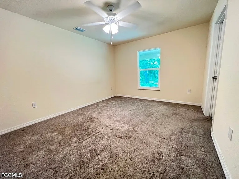 1173 E Benbow Cir — Photo 21