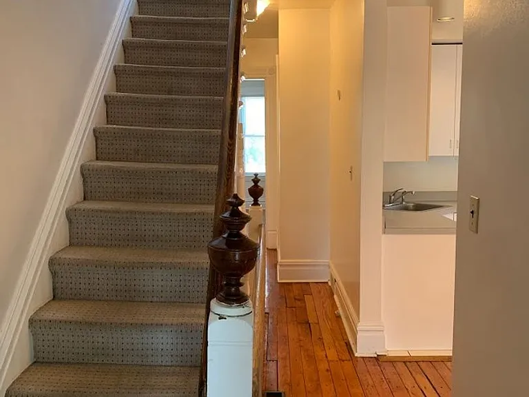 5431 Howe Street — Photo 6