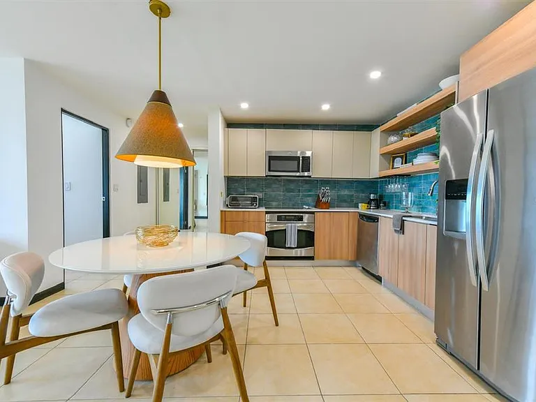 103 Avenue De Diego #1802 — Photo 7