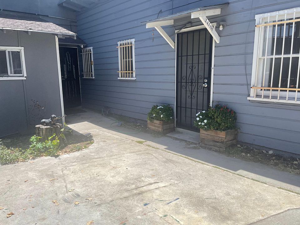 1st image of 14128 Erwin St #B