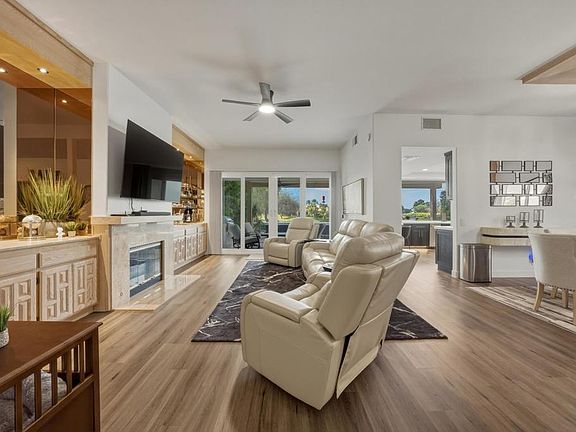 2nd image of 29 Oak Tree Dr