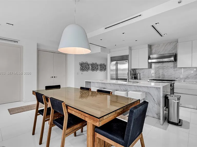 350 Meridian Ave #202 — Photo 13