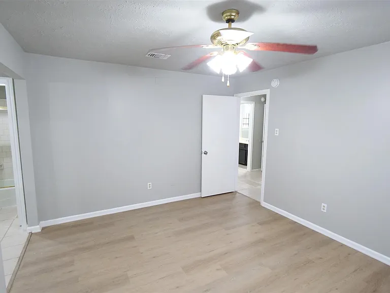 13314 Ensley Wood Dr — Photo 15