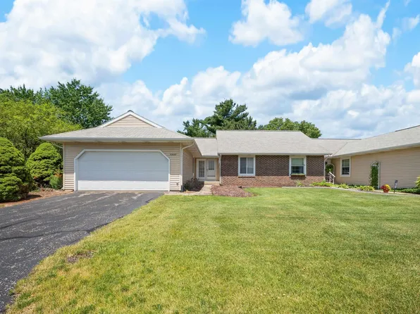 52085 Contour Pl, South Bend, IN 46637