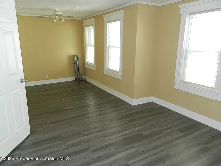 829 N Main Ave — Photo 12