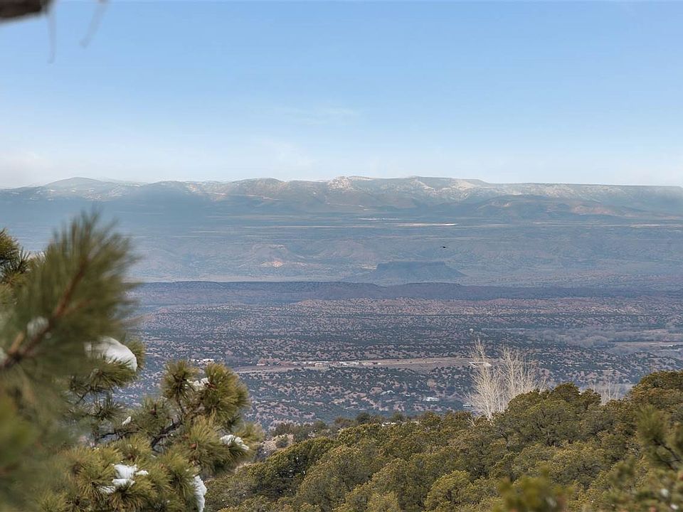 1st image of 109 Paseo Aragon