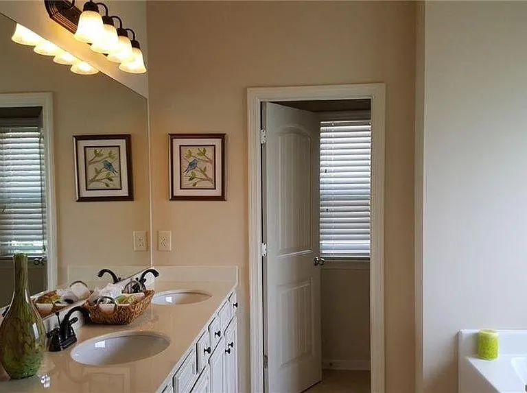 2649 Woodward Down Trl — Photo 13