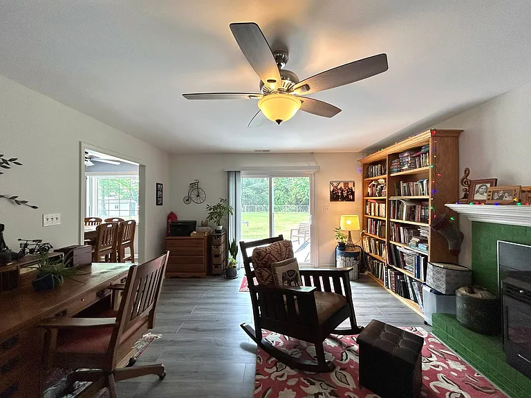 124 Empire Blvd — Photo 24