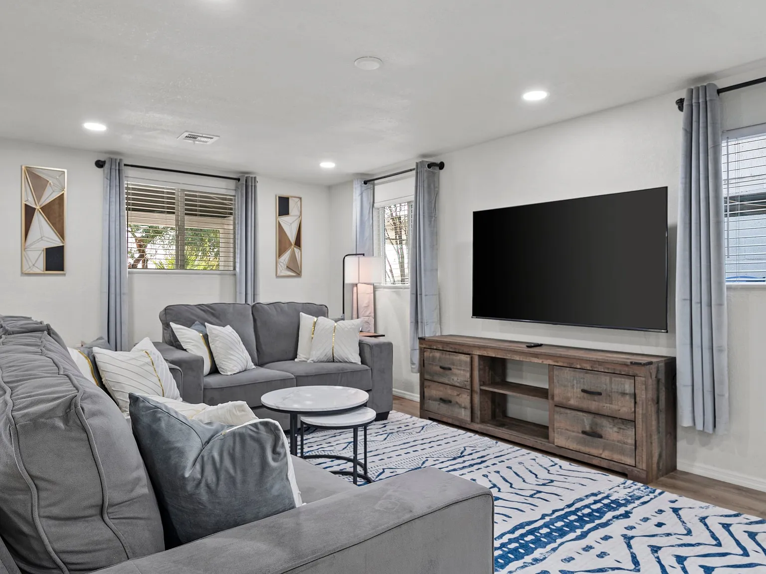 2 bed, $1,650 — Photo 4