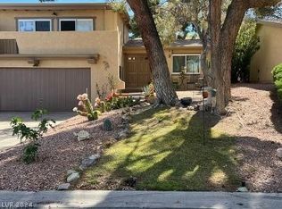 512 Greenbriar Pl, Boulder City, NV 89005
