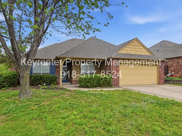 11906 S Juniper Ct, Jenks, OK 74037
