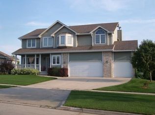 913 SE 8th St, Ankeny, IA 50021