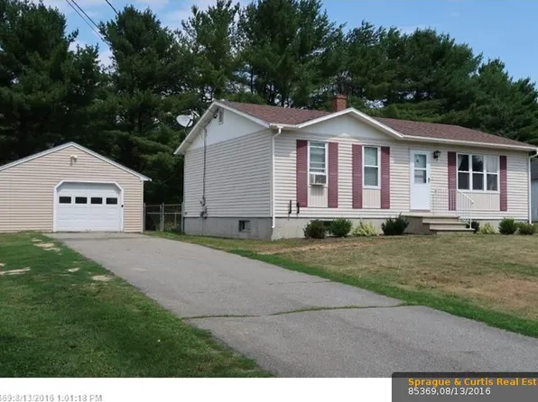 15 Brookview Dr, Randolph, ME 04346