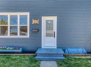 98 Hope Ave, Hamilton, ON L8H2E6