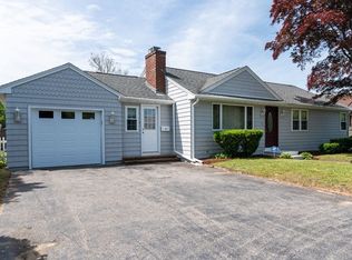 46 Taylor St, Methuen, MA 01844