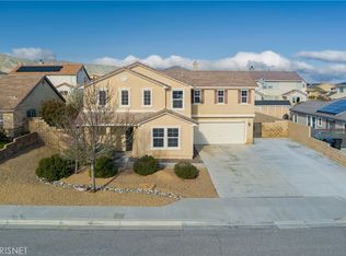 42643 Raywood Dr, Lancaster, CA 93536