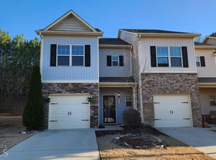 562 Oakside Pl, Acworth, GA 30102