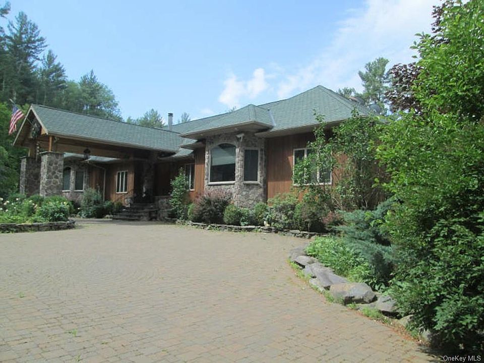 1st image of 935 Starlight Rd