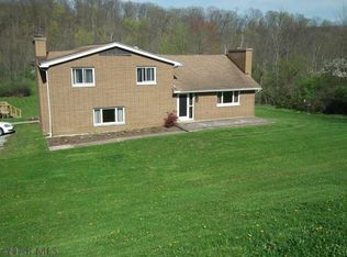 1264 W Loop Rd, Hollidaysburg, PA 16648