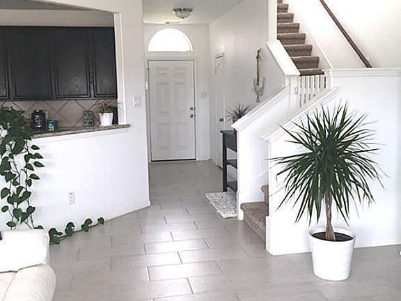 5th image of 335 Sea Breeze Dr