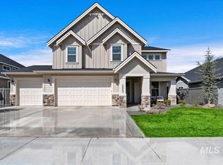 5863 Ashcroft Way, Meridian, ID 83642