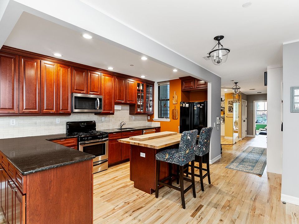 1st image of 103 W 118th St APT 3A